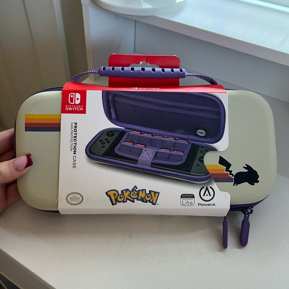 PowerA Protection Case for the Nintendo Switch or Nintendo Switch Lite - Picture 7 of 12